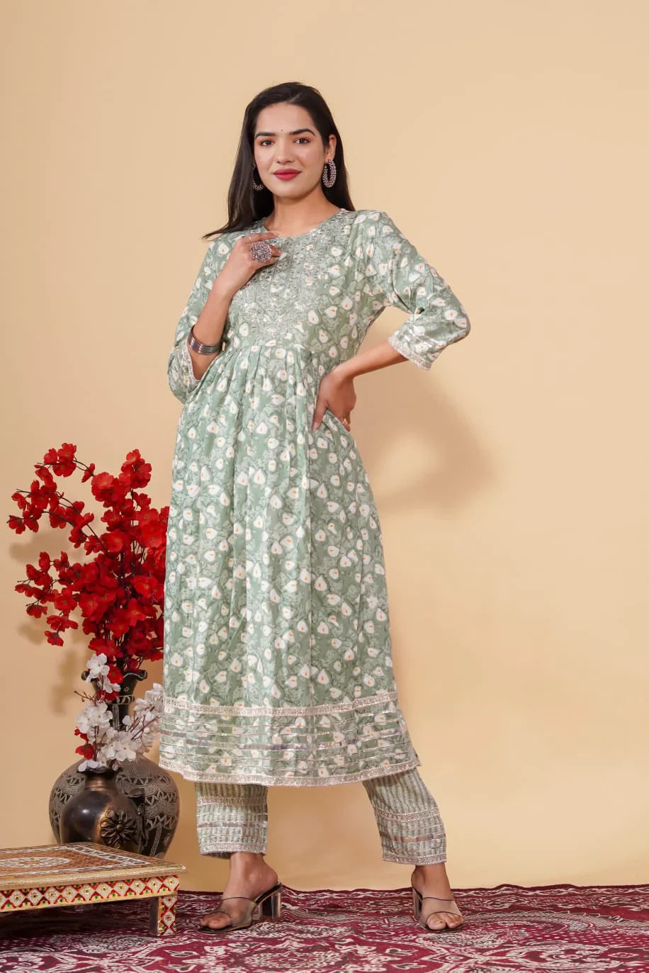 Naira Cut Kurta Set with Embroidery Work